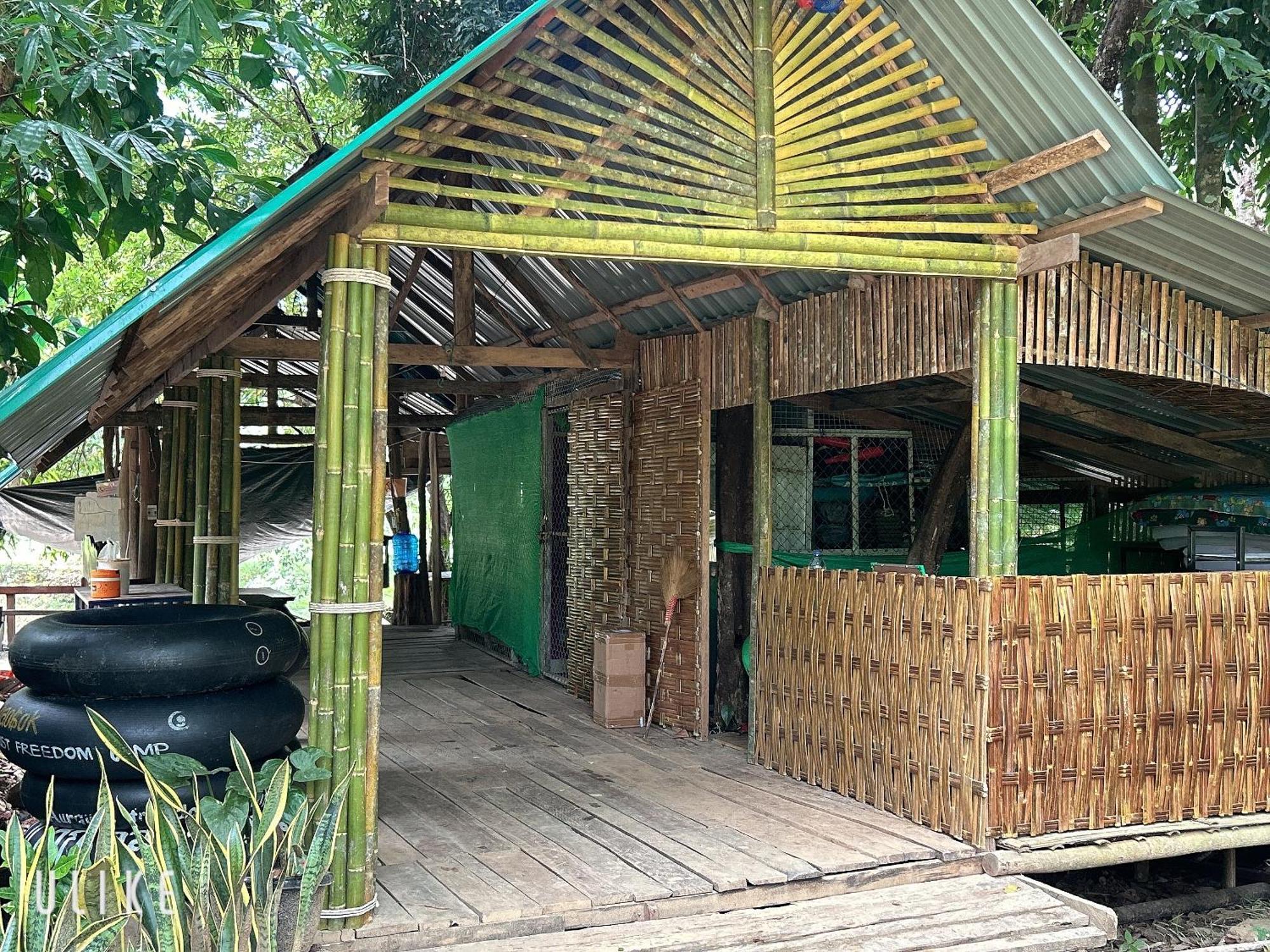 Khaosok August Freedom Camp Hotel Khao Sok National Park Екстериор снимка